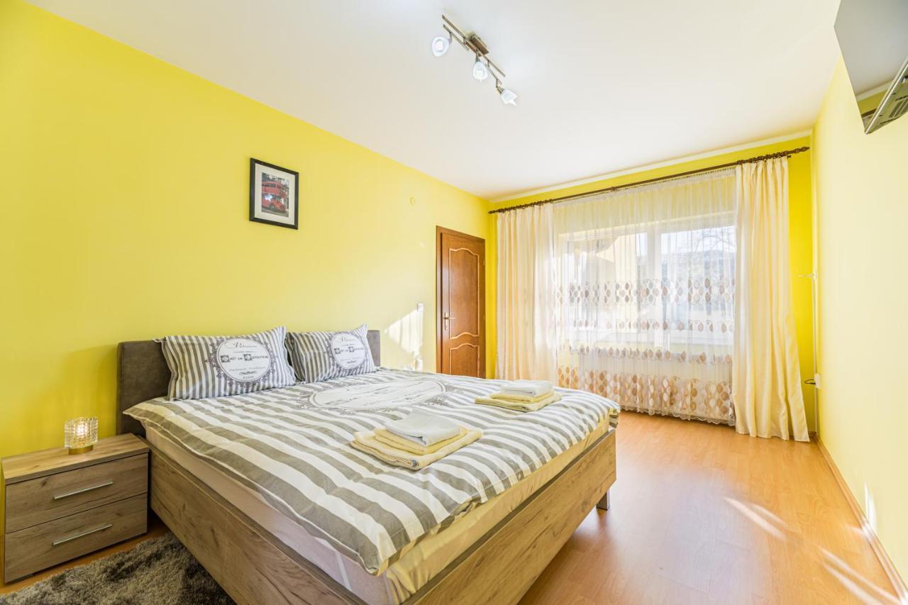 Vila Casa David Săcele Exteriér fotografie
