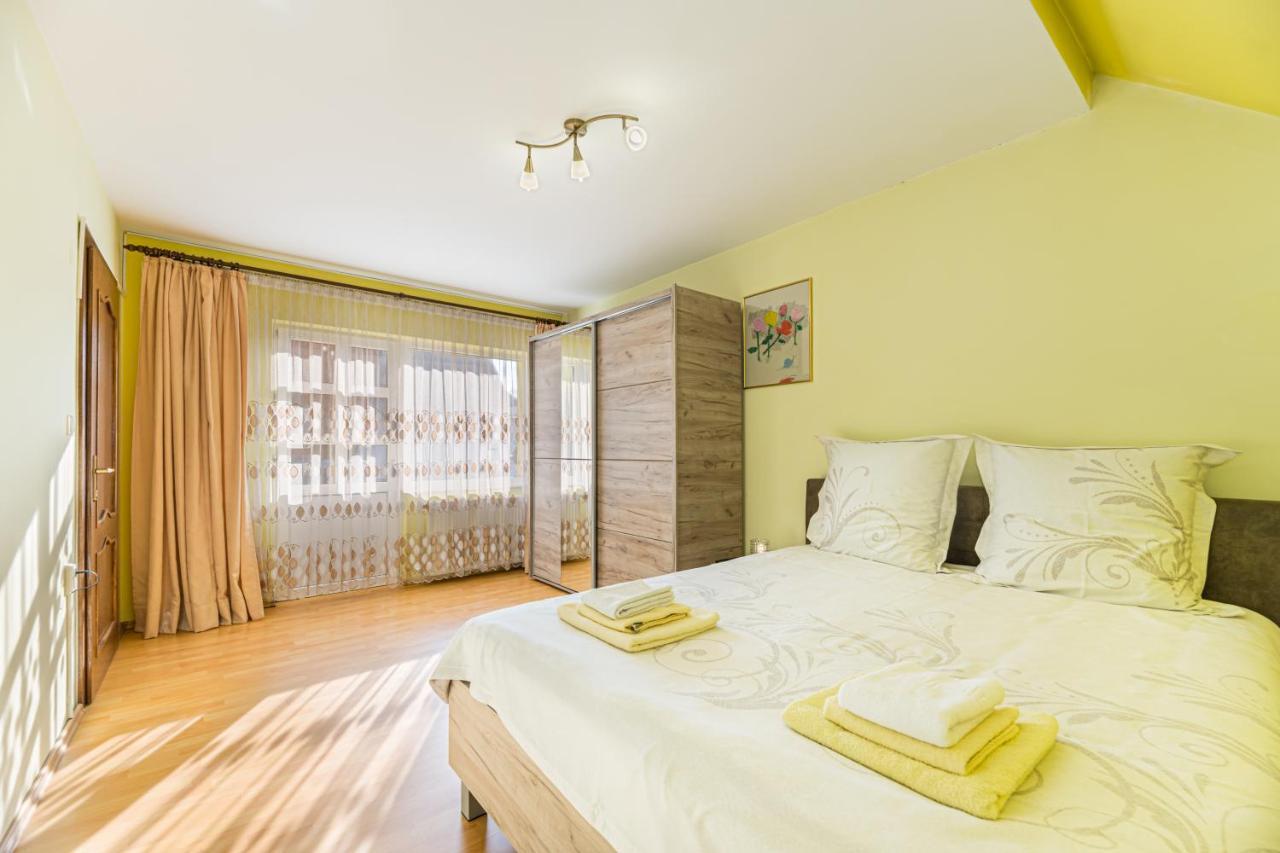 Vila Casa David Săcele Exteriér fotografie